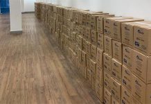 ABCasa entrega cestas básicas aos profissionais que trabalham na organização de suas feiras