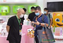 Messe Düsseldorf comemora seu retorno ao pavilhão com feira na China e presença de 21.207 visitantes