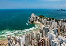 Guarujá autoriza retomada de eventos sociais em locais privados
