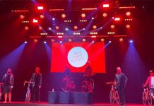 Profissionais de eventos pedalam 1.500 km pela Inglaterra em protesto