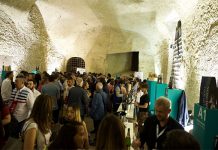 13 eventos de região na Itália se unem para construir um reinício