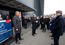 Pavilhão da NürnbergMesse se transforma em centro de vacinação para COVID-19
