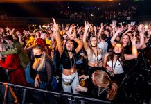 Holanda recebe “balada-teste” com participação de 1.300 pessoas