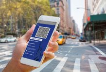 Nova York usará aplicativo de controle de vacinados para reiniciar shows e eventos esportivos