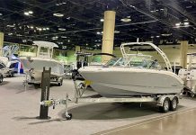Orlando Boat Show voltou ao pavilhão e apresentou 500 barcos aos visitantes