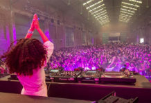 Inglaterra: 5 mil pessoas em festival piloto e 3 mil em rave para a volta dos eventos