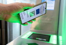 Aumento de casos de COVID-19 provoca novas restrições a eventos na Suécia e República Tcheca