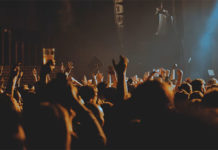 Finlândia paga 14 milhões de euros em compensação à indústria de eventos