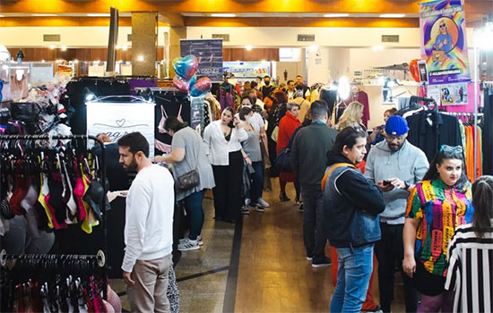 Feira de Brechós na Avenida Paulista 735 no Club Homs c/ 90