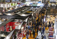 Associações espanholas apresentam balanço do setor de eventos de negócios em 2022