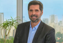 Informa celebra 30 anos no Brasil olhando para o futuro com inovação
