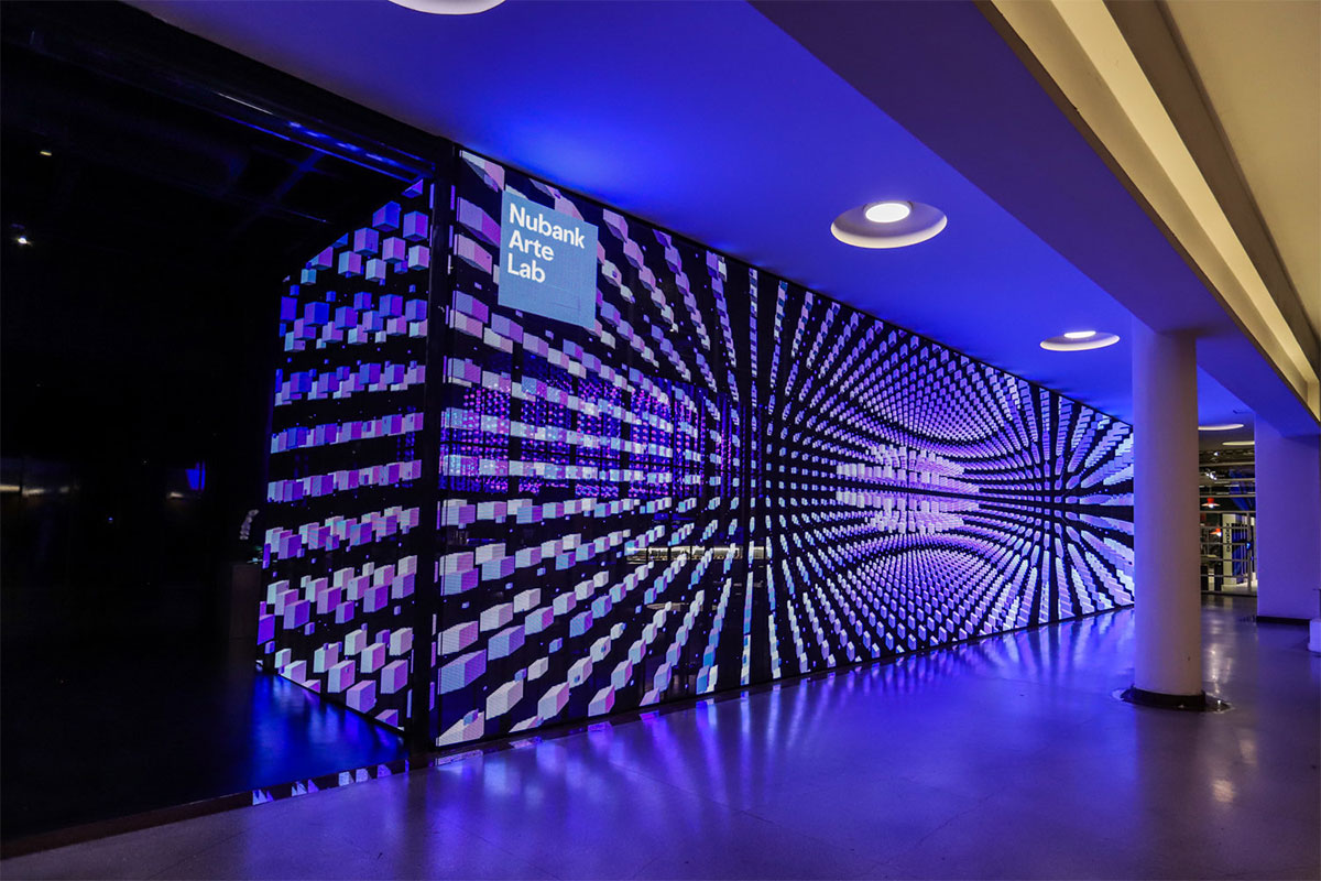 Nubank Arte Lab ocupa Avenida Paulista com exposições imersivas e estrutura para eventos